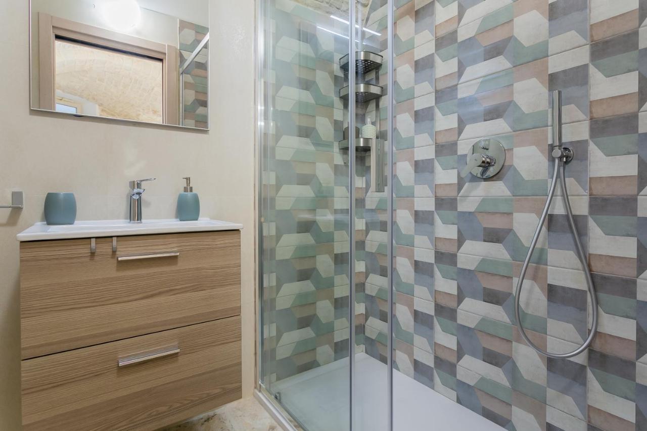 Suite Da Nonno Luigi 100 Metri Dal Mare Giovinazzo Exterior photo